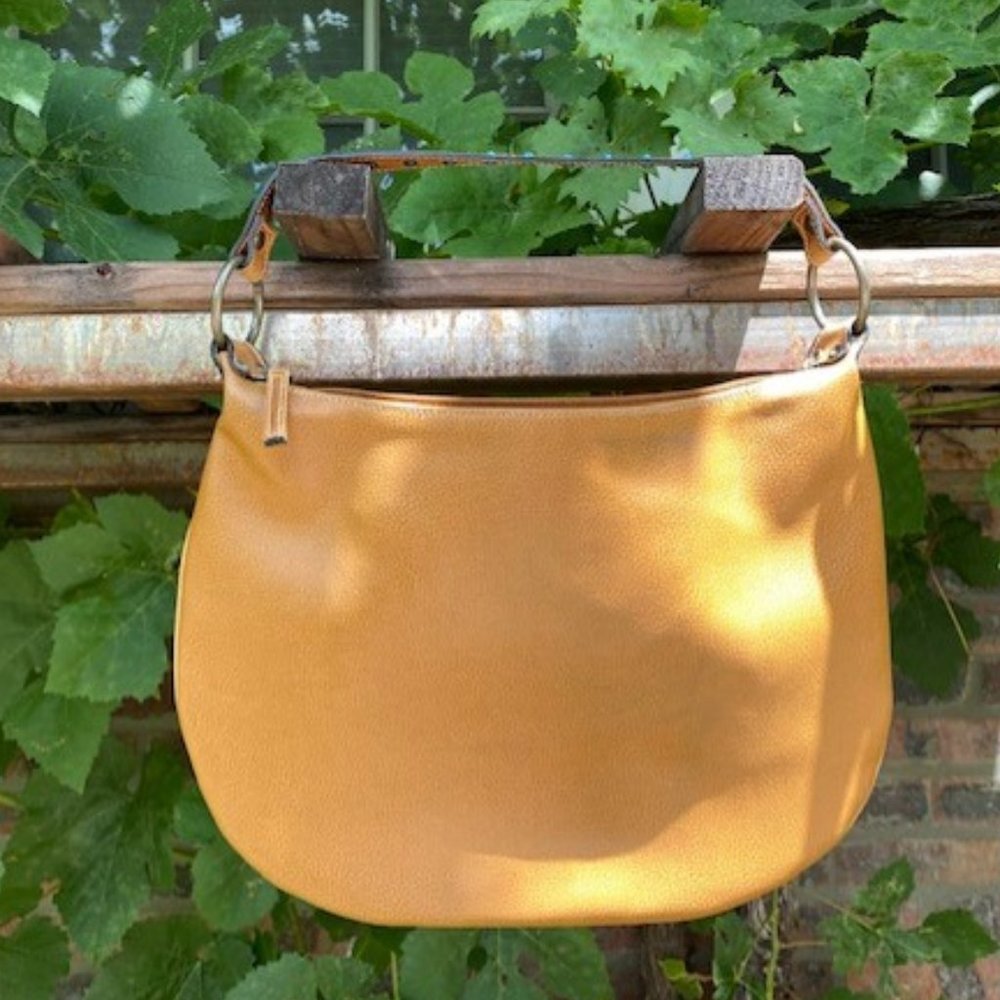 Shoulder Bag - Picture 2 of 9